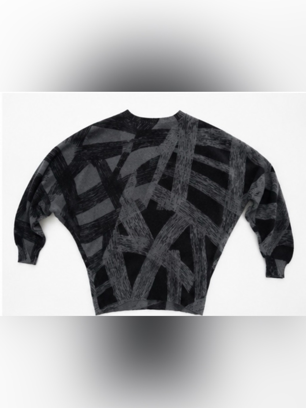 Lisandro Sarasola Sio Doux Merino Wool Sweater with Matching Scarf